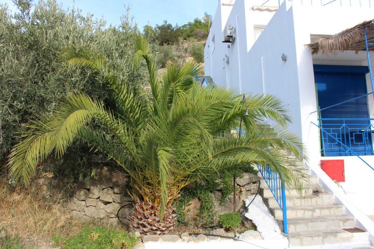 Aaron Studios Apartments Agia Fotia  Exteriör bild