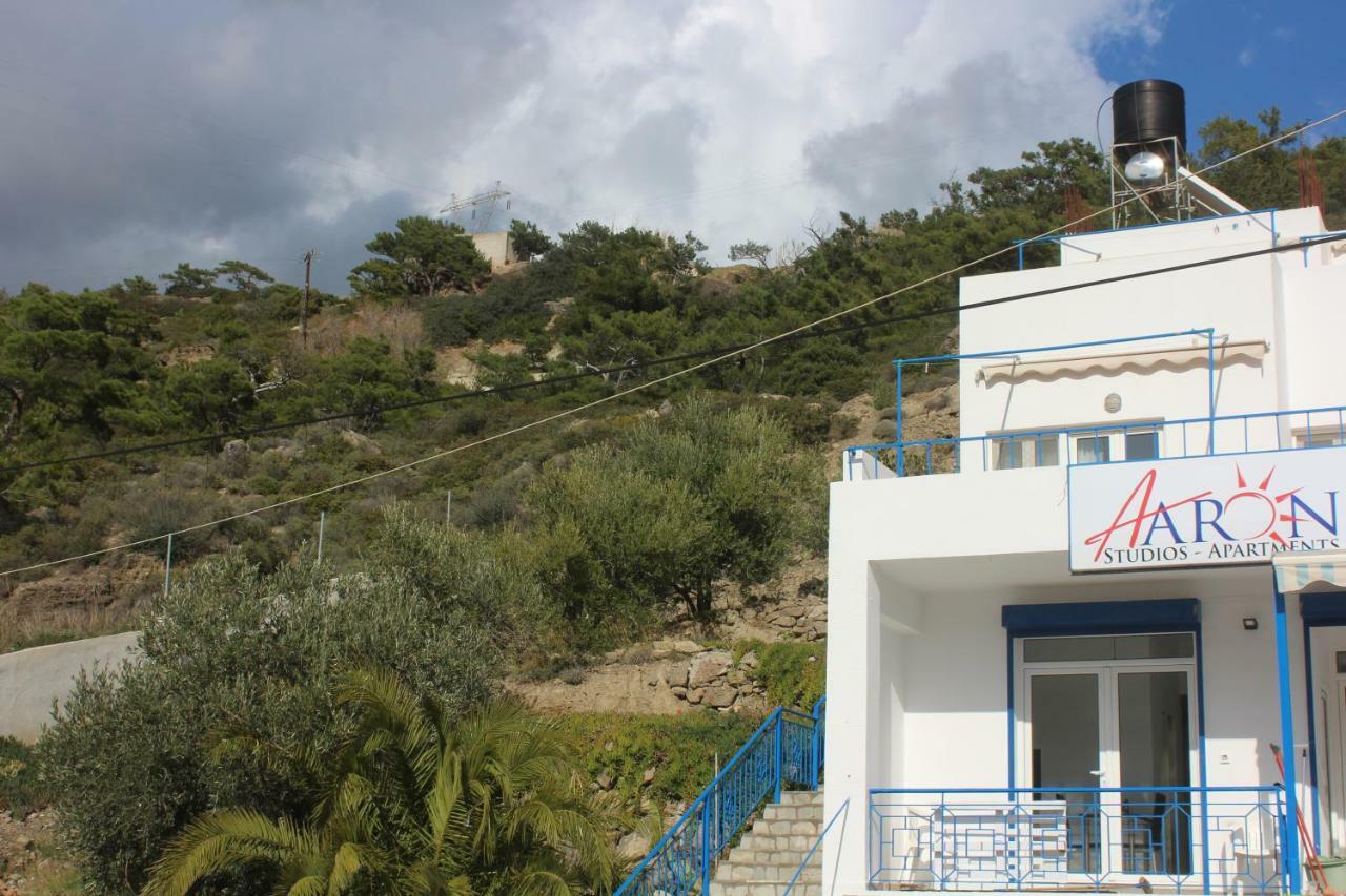 Aaron Studios Apartments Agia Fotia  Exteriör bild
