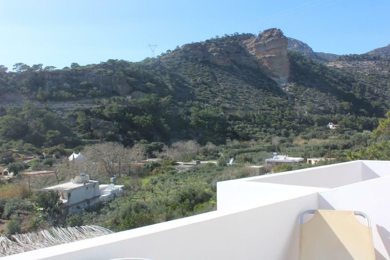 Aaron Studios Apartments Agia Fotia  Exteriör bild