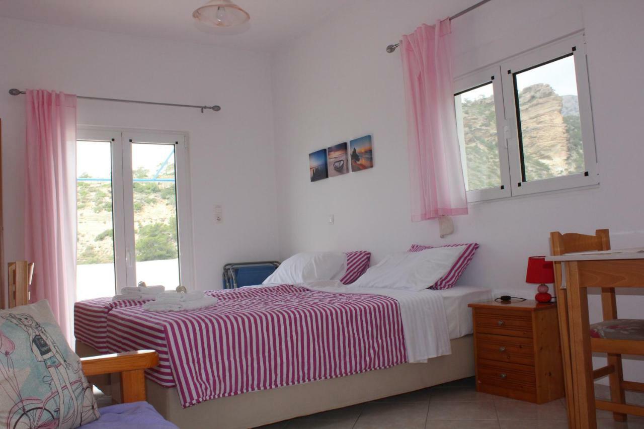Aaron Studios Apartments Agia Fotia  Exteriör bild