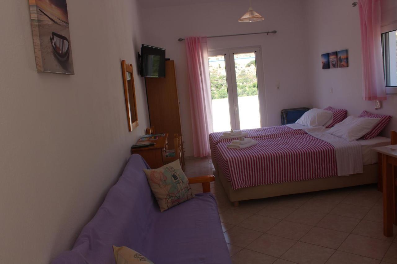 Aaron Studios Apartments Agia Fotia  Exteriör bild