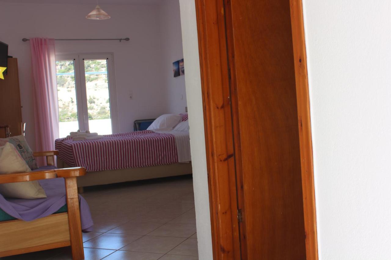 Aaron Studios Apartments Agia Fotia  Exteriör bild