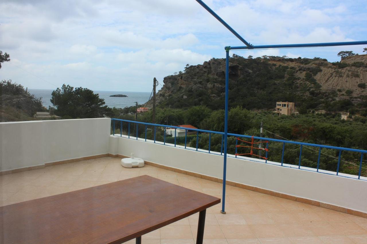 Aaron Studios Apartments Agia Fotia  Exteriör bild